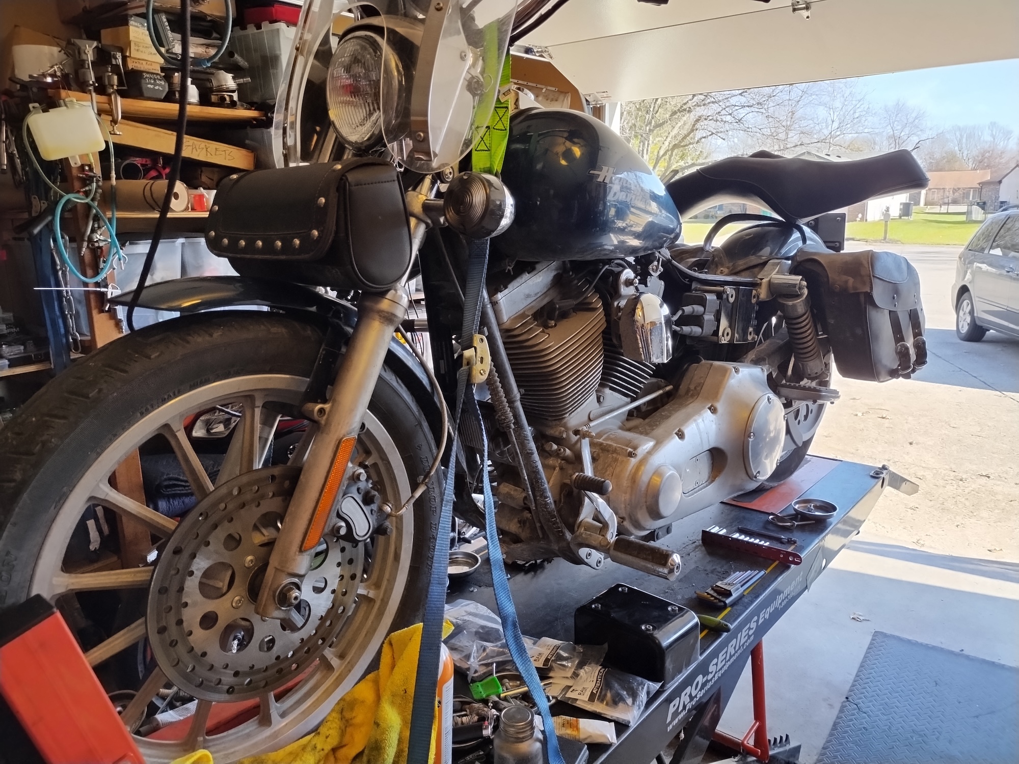 Harley 101 for Experienced Metric Mechanics? Adventure Rider